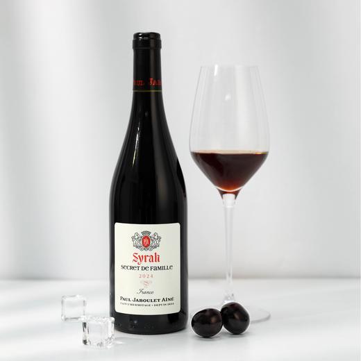 法国嘉伯乐家族秘方西拉红葡萄酒 商品图0