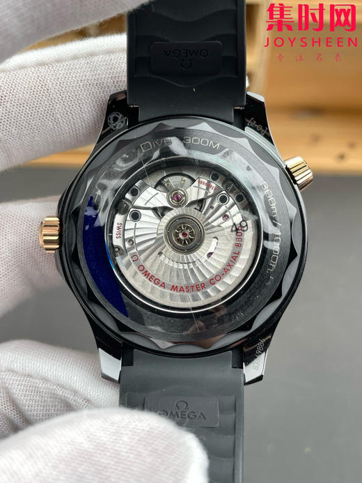 墨黑海马 桀骜登场 欧米茄新品VS海马300米系列 间玫金陶瓷海马 男士腕表 8806一体机 表径43.5mm 商品图4