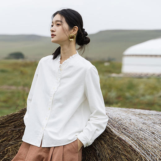 绽放705朵/纯棉绒感法式立领木耳边长袖衬衫女V领宽松小衫冬新款 商品图0