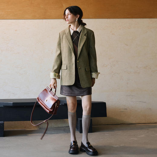OLrain欧芮儿2025新款女秋季绿色老钱风撞色袖口羊毛呢西装外套 商品图1