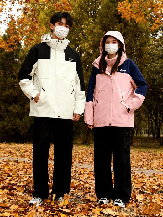 JEEP SPIRIT【三合一情侣冲锋外套】加厚可拆卸内胆外套 户外防风防水登山服 时尚百搭保暖夹克 商品图3