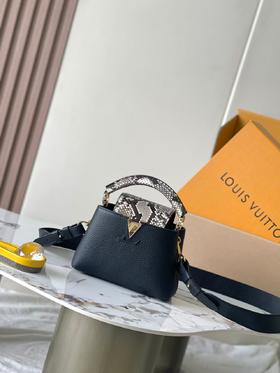 LOUIS VUITTON Capucines 可拆卸肩带 皮革拼蟒蛇皮 卡普辛单肩斜挎手提包