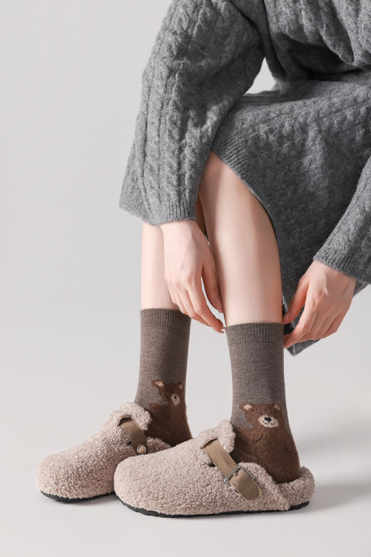 4双一组！暖芙芙羊毛女袜 后跟毛茸茸卡通小动物 超细柔软保暖羊毛、无骨工艺 保暖防寒 商品图1