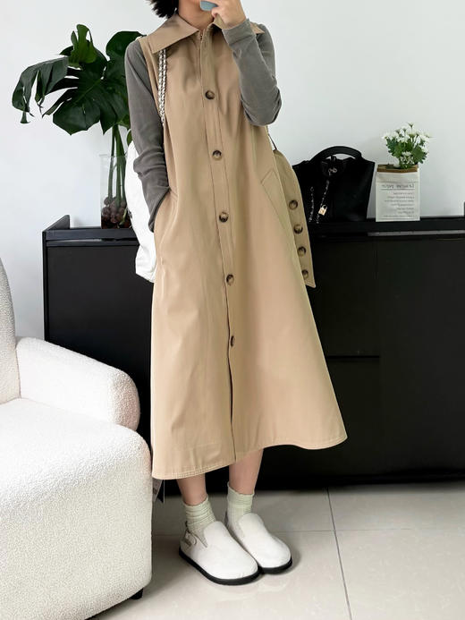 专柜实拍【官网1k+两件套装】拉夏贝尔/La Chapelle摩登风范、挺括不凡高级感风衣套装提升气质长裙+坎肩外套 商品图1