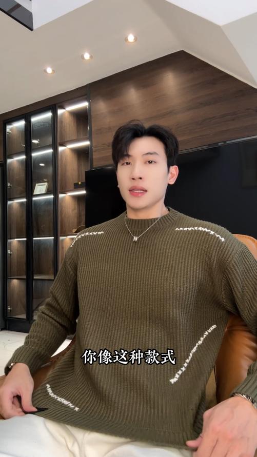 243031SDSA男士秋冬新款痞帅男装潮牌撞色缝线圆领针织衫毛衣百搭休闲 商品图0