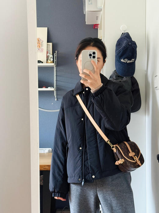 25秋冬-硬核好货~轻软零负重 lulu宽松棉服外套【包邮+三天无理由退换】 商品图1