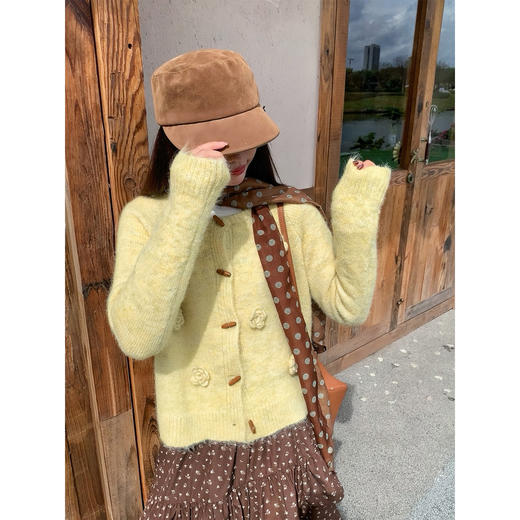 <曾小咸推荐> 现货秒杀！微信超特价！立体花朵针织开衫 日常189.99 立减100 秒杀89.99！！碎花半身裙 秒杀89.99！ 商品图10