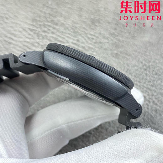 VS沛纳海PAM01039 庐米诺系列PAM1039 帆布面 小橙针 男士腕表
机芯：VS定制P.9010型一体GMT 商品图5