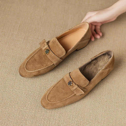 【预售5天】羊皮版~复古法式美拉德山茶花乐福鞋女一脚蹬粗跟浅口单鞋小皮鞋NGMZR&72-237 商品图0