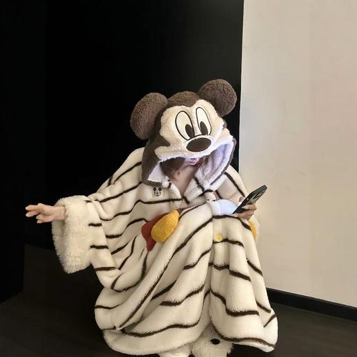 【秋冬季新款加绒加厚保暖斗篷睡袍】网红同款可爱软妹珊瑚绒法兰绒连帽少女家居服套装 商品图3