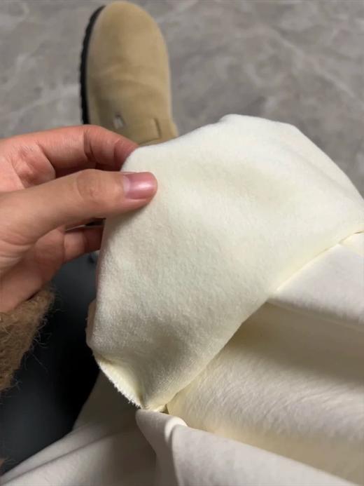 <曾小咸推荐>  秋冬款肌理慵懒感奶油加绒山本裤 日常159/件 活动价89.99！！175/2件！！【最后一点现货，拍完下架】 商品图7