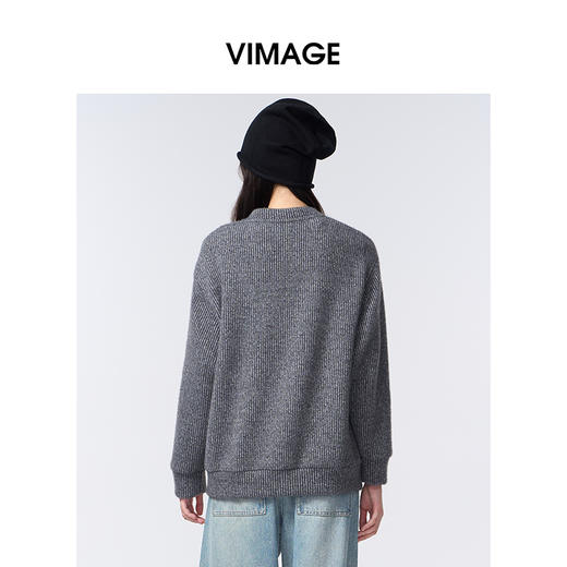 VIMAGE纬漫纪针织圆领宽松时尚慵懒外套V2403113 商品图5