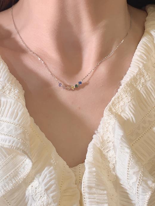 卡蒂罗KADER 彩虹糖果项链 925银明媚彩色多巴胺微笑锁骨链 俏皮可爱少女心经典设计感精致百搭 商品图3
