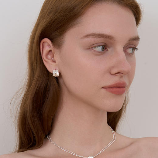 ARSIS｜流光系列 珠光蝶贝耳圈 商品图5