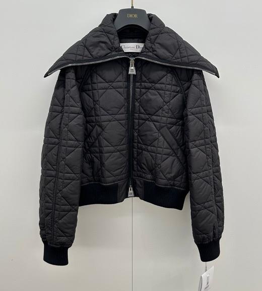 女款短款菱格外套010 商品图0