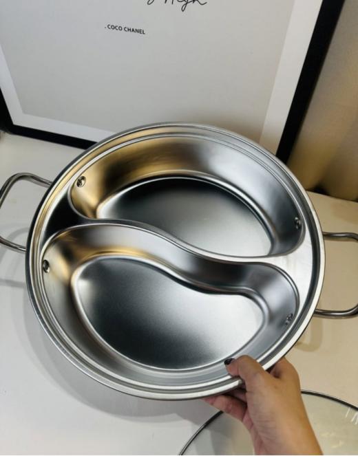 🌸新品首发❗冬日的幸福为火锅而生❗【易铂yispot 一体不锈钢鸳鸯锅】💥一锅在手，双味我有✔实现火锅自由🥘解决众口难调问题😍 ✅双味鸳鸯锅，清鲜劲辣 同锅不串味 商品图3