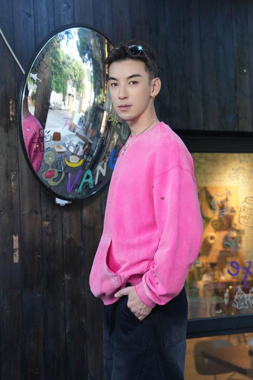 W532564309潮流破洞圆领卫衣 商品图1