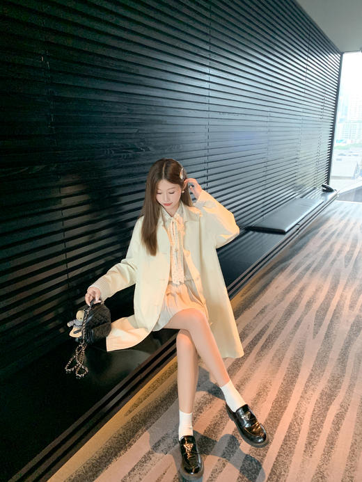 【269元任选2件】现货！成本巨贵，拍下包赚！温柔奶杏中长款风衣外套 商品图5