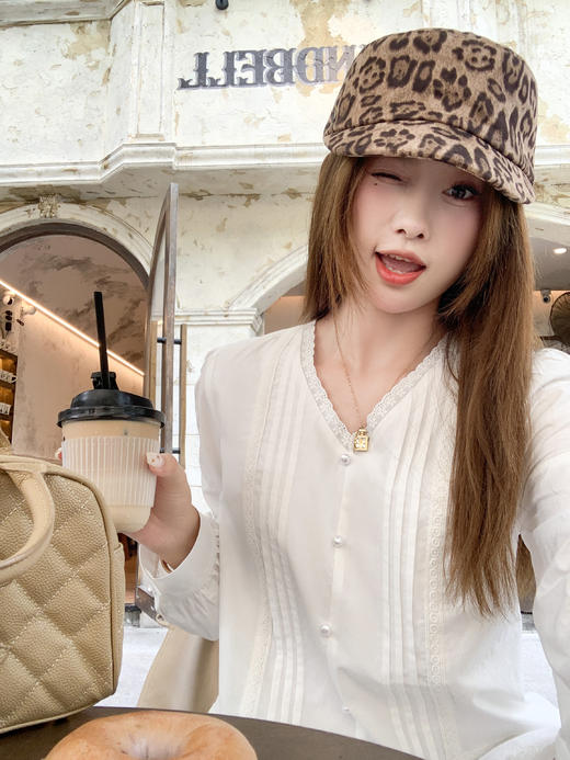 【189元任选2件】最后一波现货！V领镂空提花连衣裙 商品图8