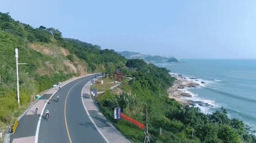 限时早鸟立减600！【海南岛骑士精神】东线+西线亲子骑行！6段不同骑行体验：海滩绿道、火山村落小道、白沙银滩和礁石海岸、火山岩海岸线及风车海岸线、花瓣形人工岛屿、热带雨林和热带花园… 商品图3