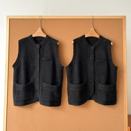 toughsen煤炭灰牛角针织马甲开衫背心8102101 商品图4