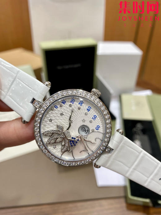 【侧面满钻】梵克雅宝新款诗意复杂功能系列 Lady Féerie女士石英腕表 象征喜悦与希望的仙子和芭蕾舞者 商品图3