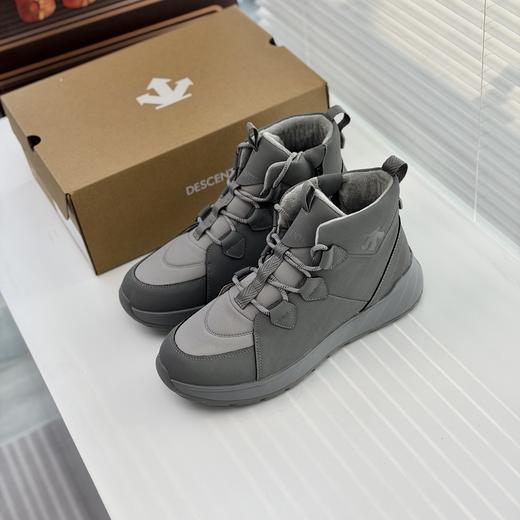 点此购买 迪桑特DESCENTE SKI STYLE系列冬季男士短筒雪地靴 98 333469 商品图5