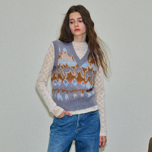 谜底V领针织马甲2025年冬季新品舒适保暖提花叠穿马夹女254MZ1903 商品图0