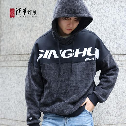 清华文创斜体英文落肩款套头帽衫 商品图6