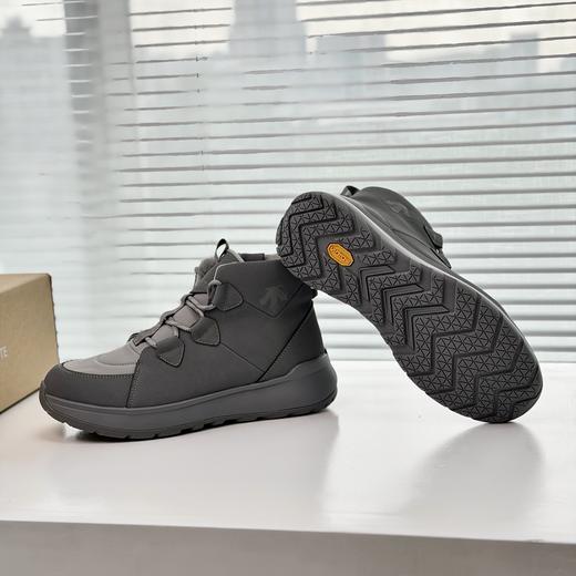 点此购买 迪桑特DESCENTE SKI STYLE系列冬季男士短筒雪地靴 98 333469 商品图10