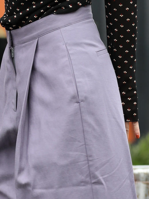 TYNVIE 前褶裥阔腿裤 - 薰衣草紫 商品图8