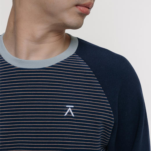 【品牌特惠】ACMEITEM爱棵米 拼色抓绒长袖T恤GAG3340393G 商品图3