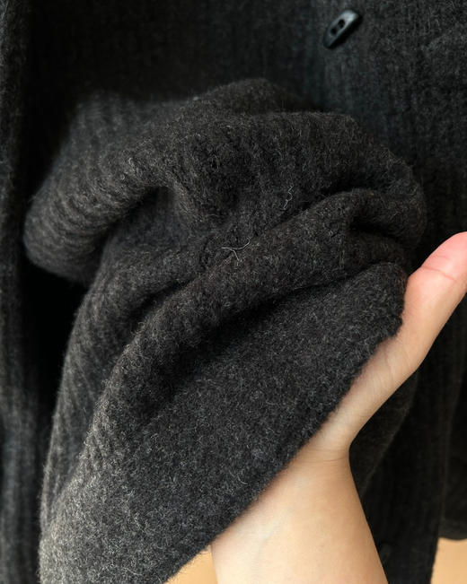 toughsen煤炭灰牛角针织马甲开衫背心8102101 商品图14