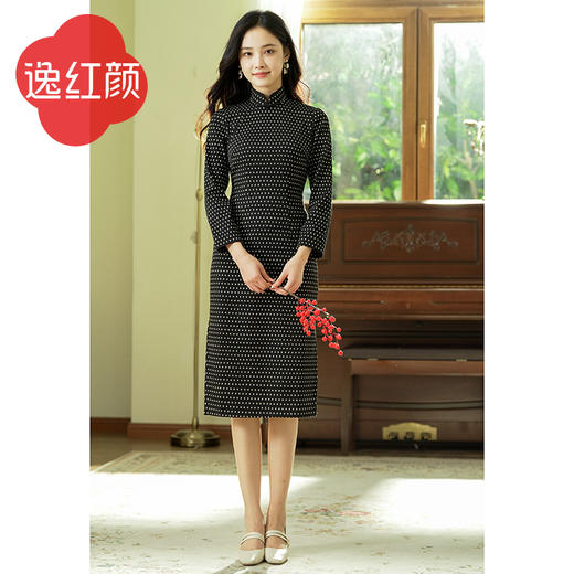 逸红颜 雏菊 2025秋冬新款小雏菊高弹力针织修身显瘦束型长旗袍女 商品图0