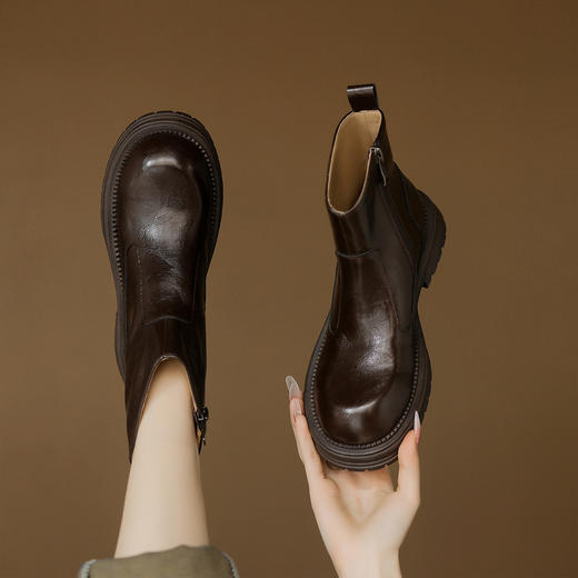 阿么手工女鞋羊皮时装靴高质感穿搭2025新款时尚秋冬百搭短靴5CM 商品图4