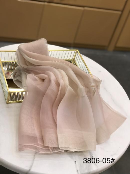 优品堂『幽香』真丝+羊毛幻彩长巾 商品图6