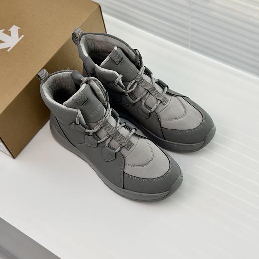 点此购买 迪桑特DESCENTE SKI STYLE系列冬季男士短筒雪地靴 98 333469 商品图1