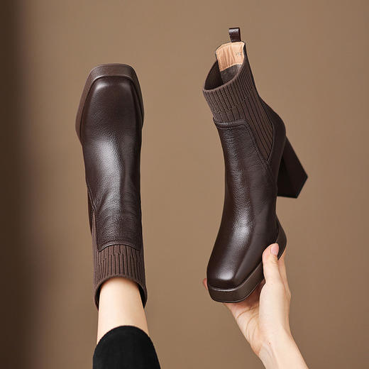 【预售5天】复古真皮防水台高跟弹力靴女秋冬新款粗跟厚底方头针织毛线筒短靴ASN&3122 商品图1