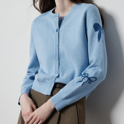 馥迦浪漫气质蝴蝶结提花针织开衫 商品图2