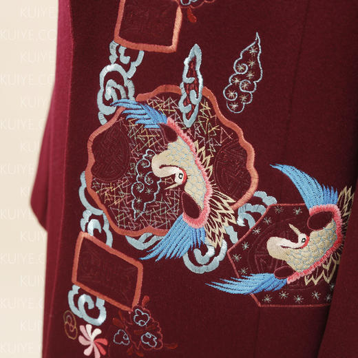 【福天华】高品质寿服女大衣“吉祥行”（紫红）百年工艺传统寿衣 商品图3