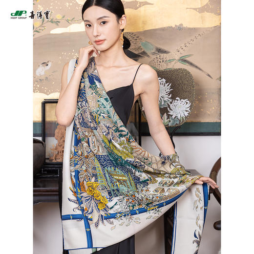 喜得宝秋冬款双面繁宇之境·丝毛大方巾百搭披肩130cm*130cm 商品图2