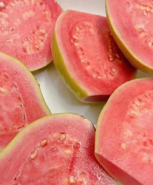 🏳️‍🌈奶油芭乐，水果界“脂肪杀手”😍
一口就沦陷！树上熟🌿
减脂代餐水果首选👍
女孩子美白瘦身多吃芭乐就可以🤩 商品图11