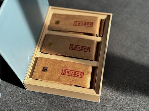 [会员福利]11年陈老白茶2014牡丹王饼《惊雷》，稠厚、柔滑、细腻，每一冲都伴有糯糯的甘甜 商品图3