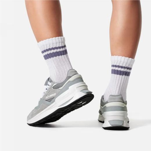 李宁男子2025春秋透气老爹鞋休闲鞋AGCV009-2 商品图1