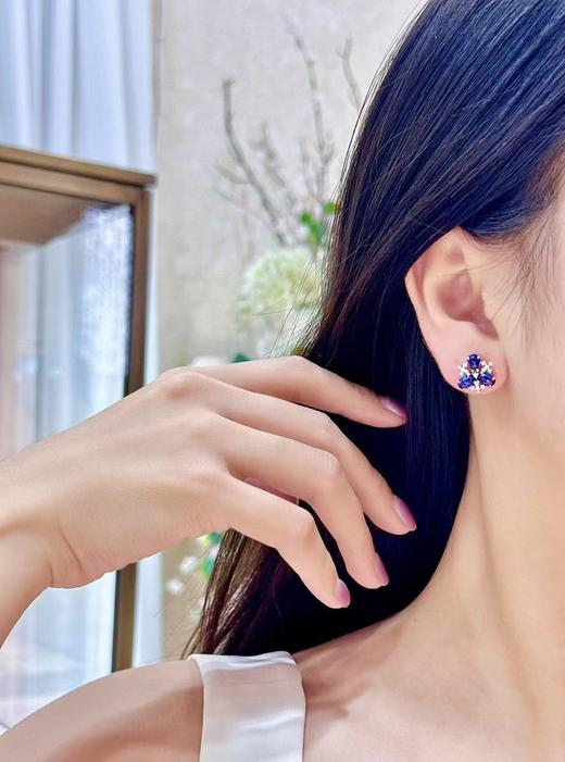 3.01ct素面蓝宝石耳钉 商品图3