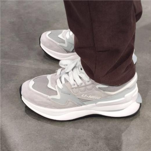 李宁男子2025春秋透气老爹鞋休闲鞋AGCV009-2 商品图3