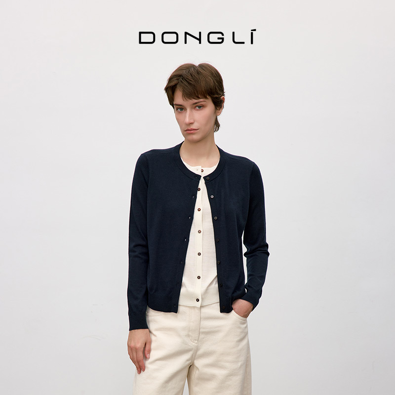 东黎 • 你本珍贵 轻盈冬日 山羊绒女士秋季圆领拼色开衫 5535