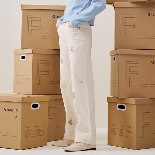 谜底直筒白色牛仔裤长裤2025年冬季新品亲肤绣花宽松女254MJ1478 商品图1