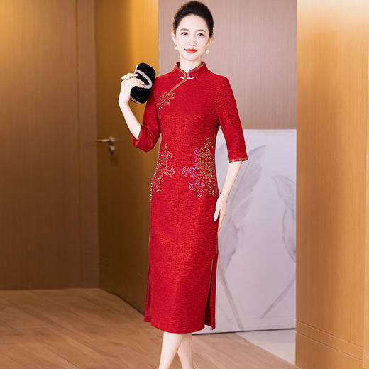 LC 2542新款烫钻亮丝新中式连衣裙 商品图1