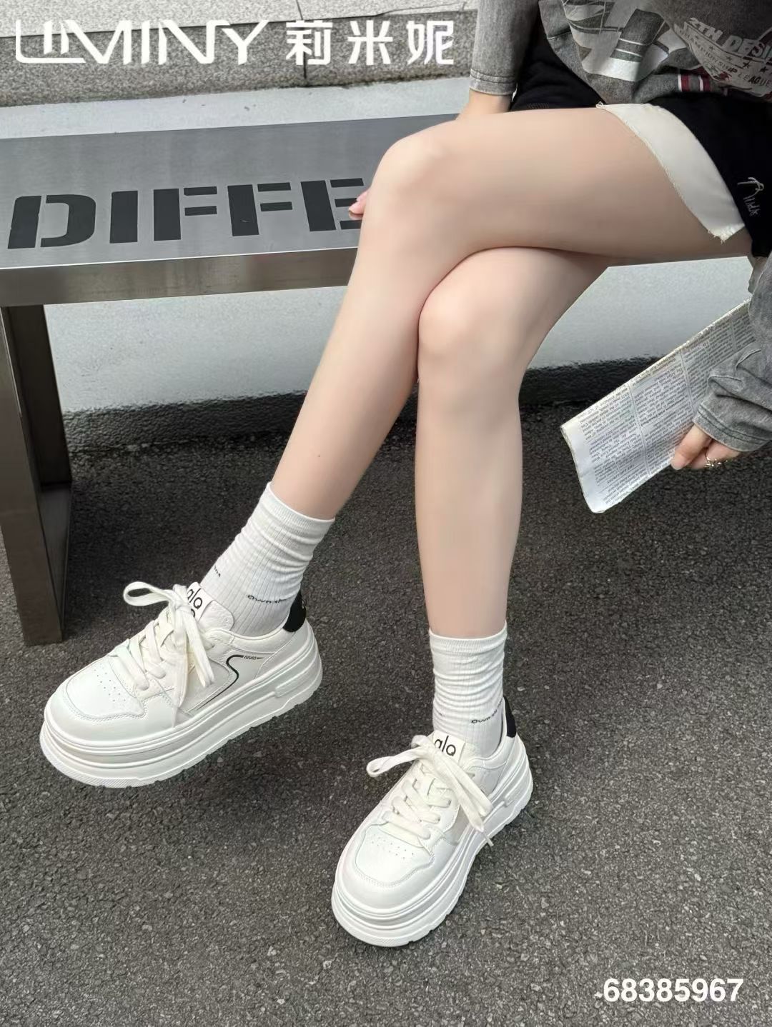 莉米妮松糕小白鞋